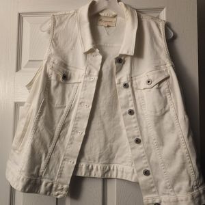 Vine Camuto white denim vest
